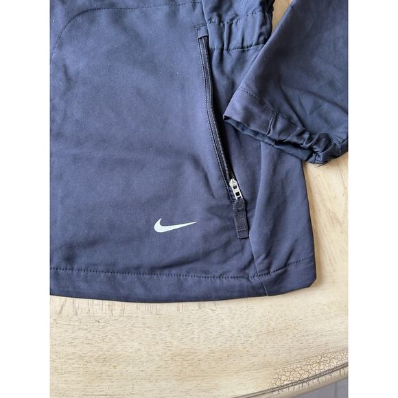 Nike Women's Embroidered “ The Witch” Windbreaker Jacket Black M Golf Run Hiking - Picture 4 of 8